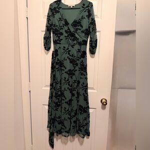 Elegant Green and Black Floral Dress